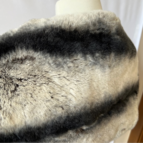 LUISA SPAGNOLI RABBIT FUR SCARF SILK LINED ADJ TIE FRONT OLD MONEY ELEGANT VTG - Picture 6 of 12